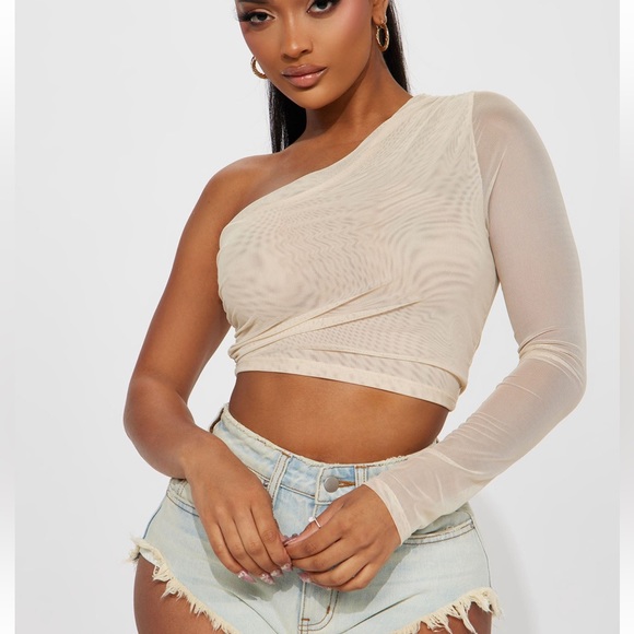 NWT! Tan Mesh Top - Picture 4 of 4